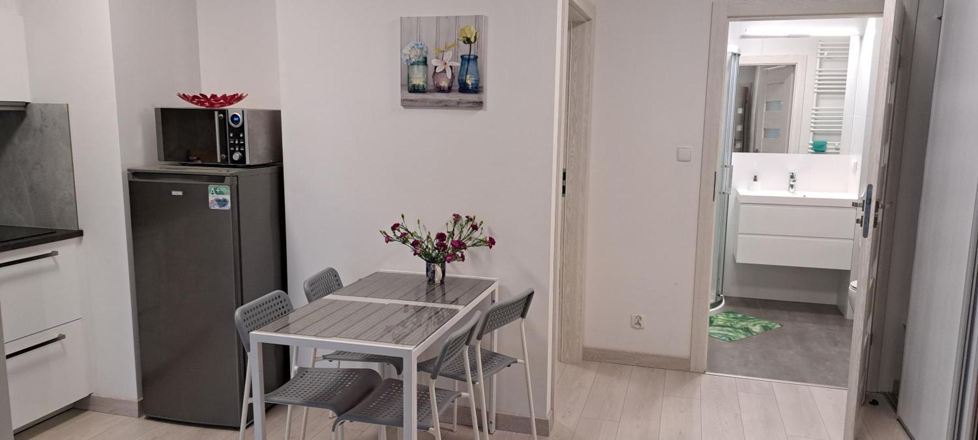 Apartament Mila Z Duzym Tarasem I Miejscem Parkingowym โควอบเซก ภายนอก รูปภาพ
